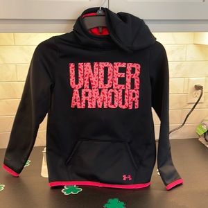 Under armour youth Med black hooded sweatshirt